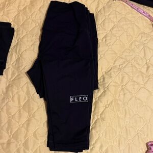 Fleo Midnight Black Leggings
